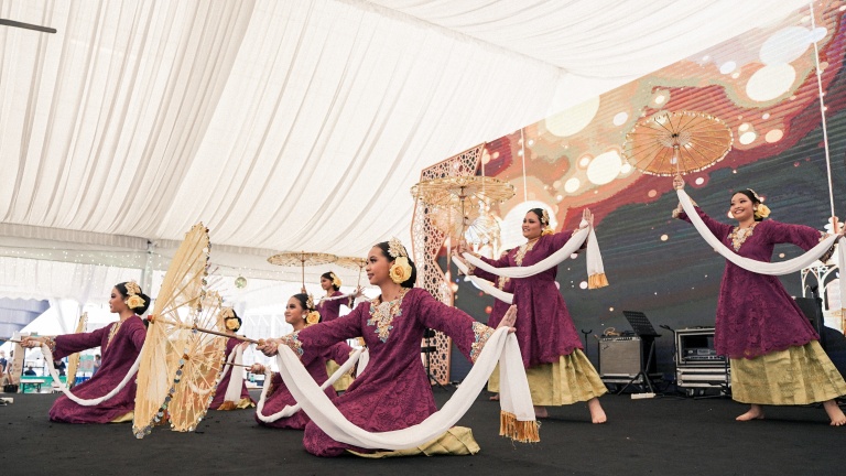 CELEBRATE HARI RAYA WITH LOVED ONES AT SINGAPORE SPORTS HUB